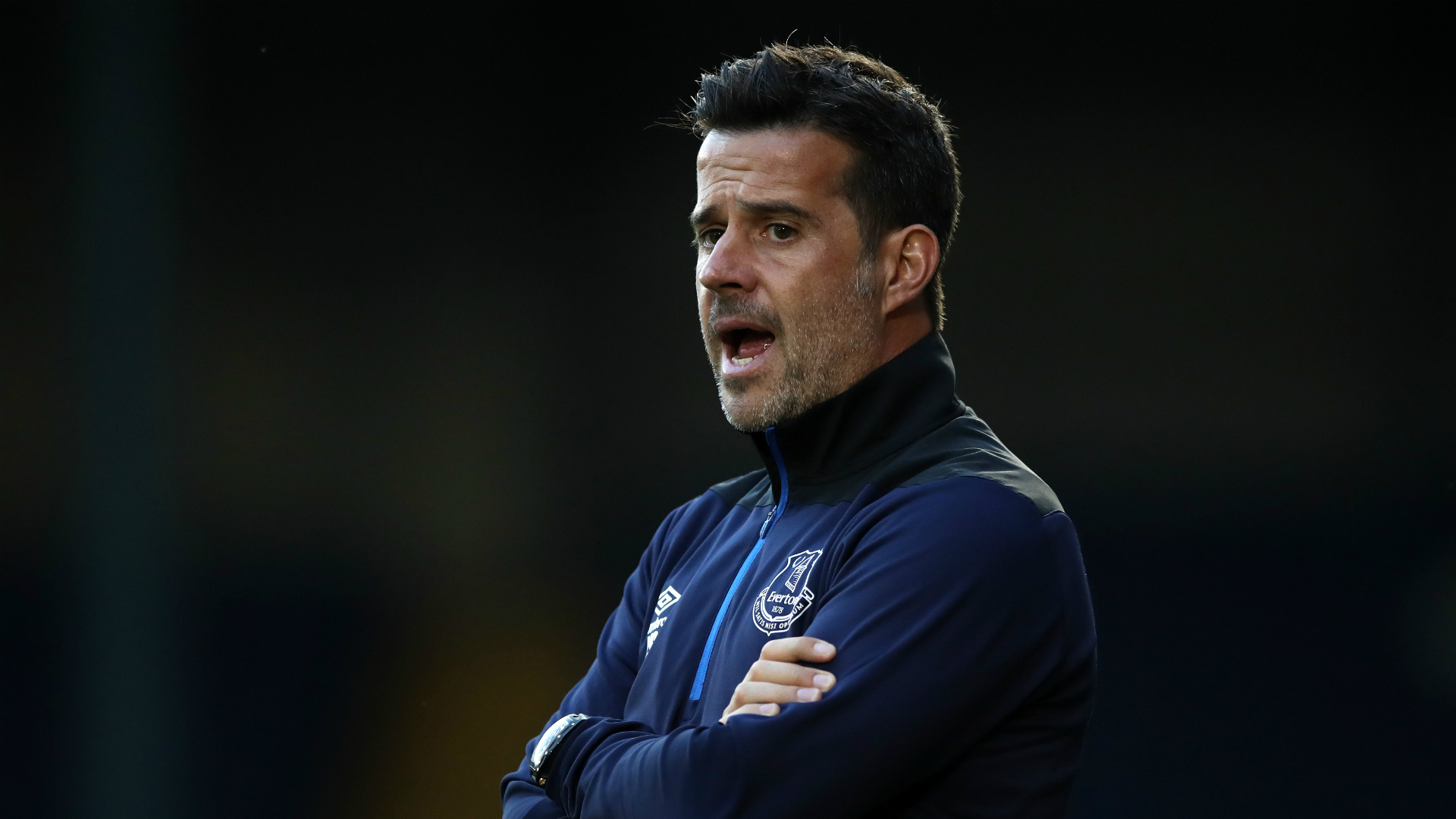 在中场的创 在中场的创