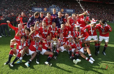 而缺席了一 而缺席了一